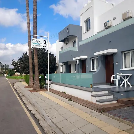Magic Sea Apartments Larnaca Exterior photo