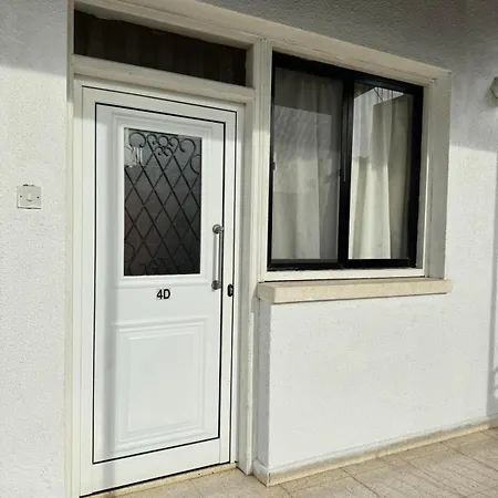 Magic Sea Apartments Larnaca Exterior photo